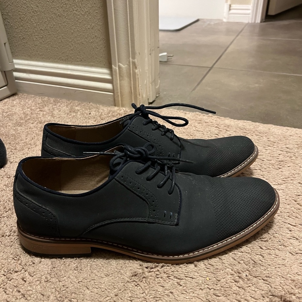 Men’s Steve Madden Dress shoes- size 12